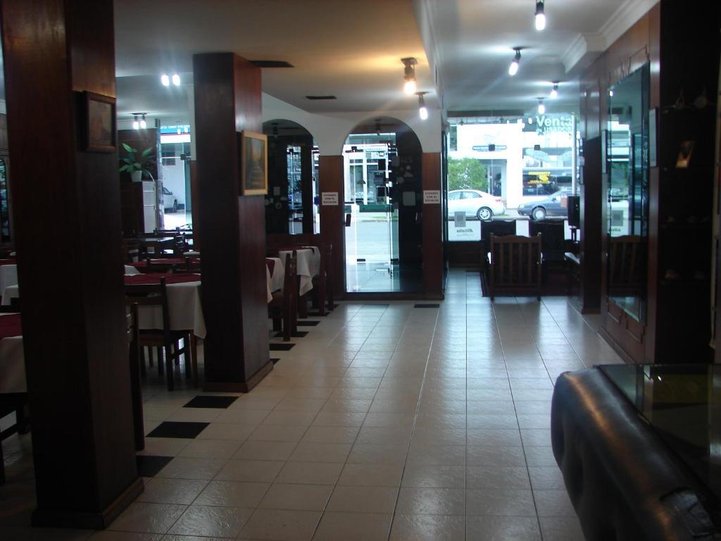 Cheltum Hotel เตรเลว ภายนอก รูปภาพ